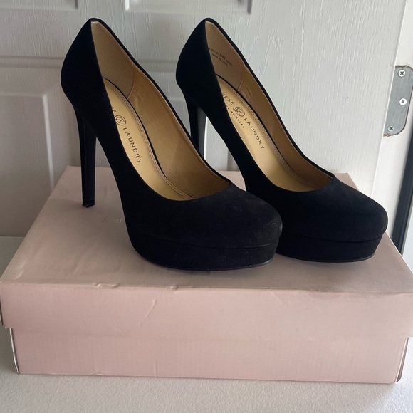 Chinese laundry wow micro suede black platform pump heels - Picture 1 of 9